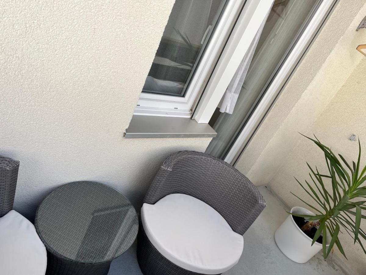 Annelise Apartment Лойкербад Екстериор снимка